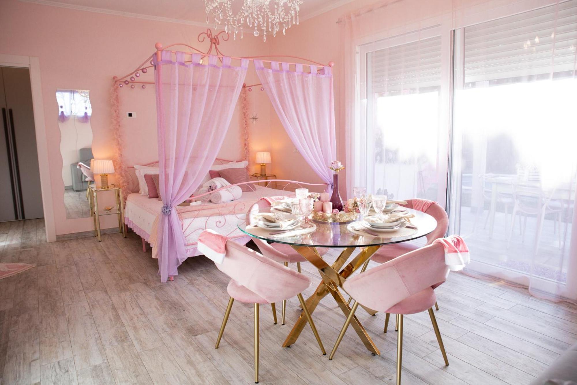 Villetta Tinmar Barbie House Верона Екстериор снимка
