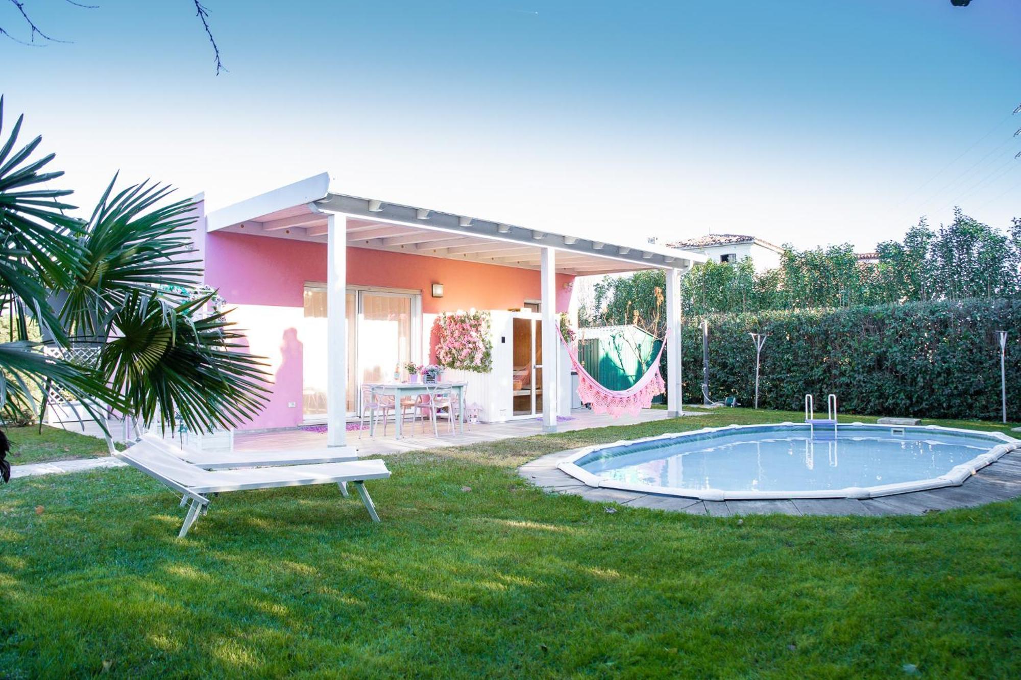 Villetta Tinmar Barbie House Верона Екстериор снимка